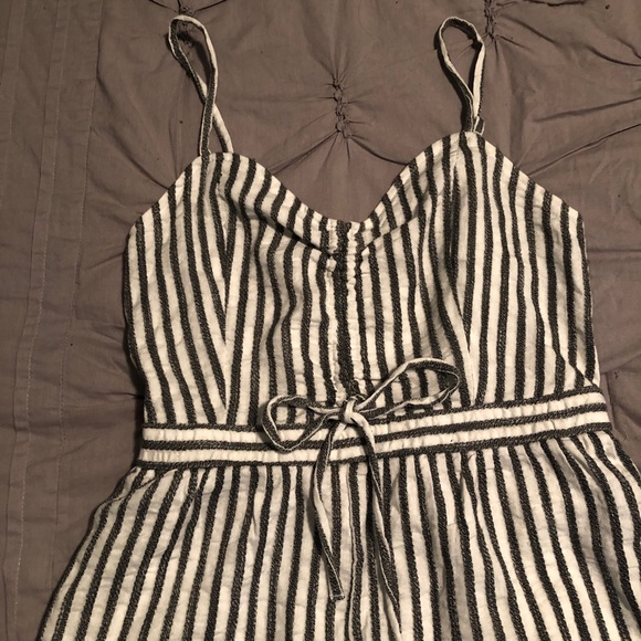 Romper - Picture 5 of 5